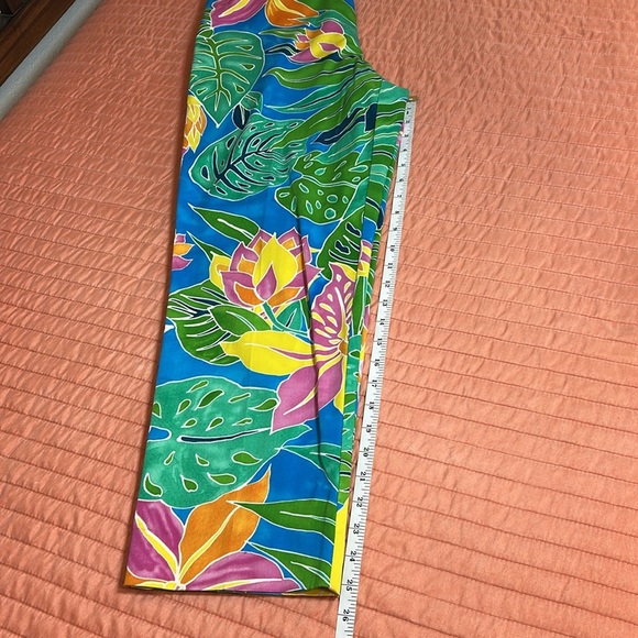 Lauren Ralph Lauren Multicolor Floral Cropped Pants, size 10 - Picture 10 of 12